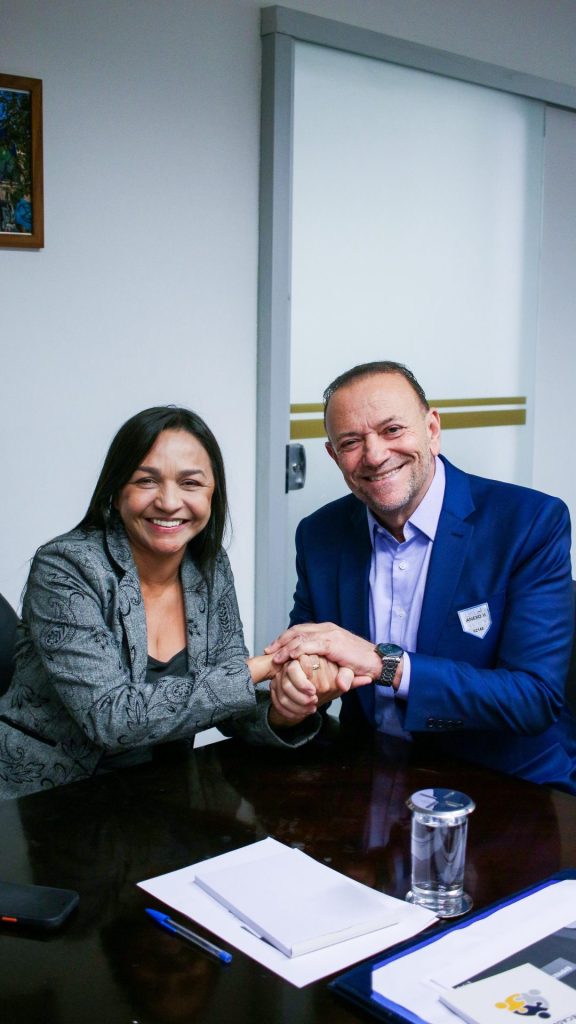 Presidente nacional do PT confirma Eliziane e Lula juntos no mesmo palanque em 2026