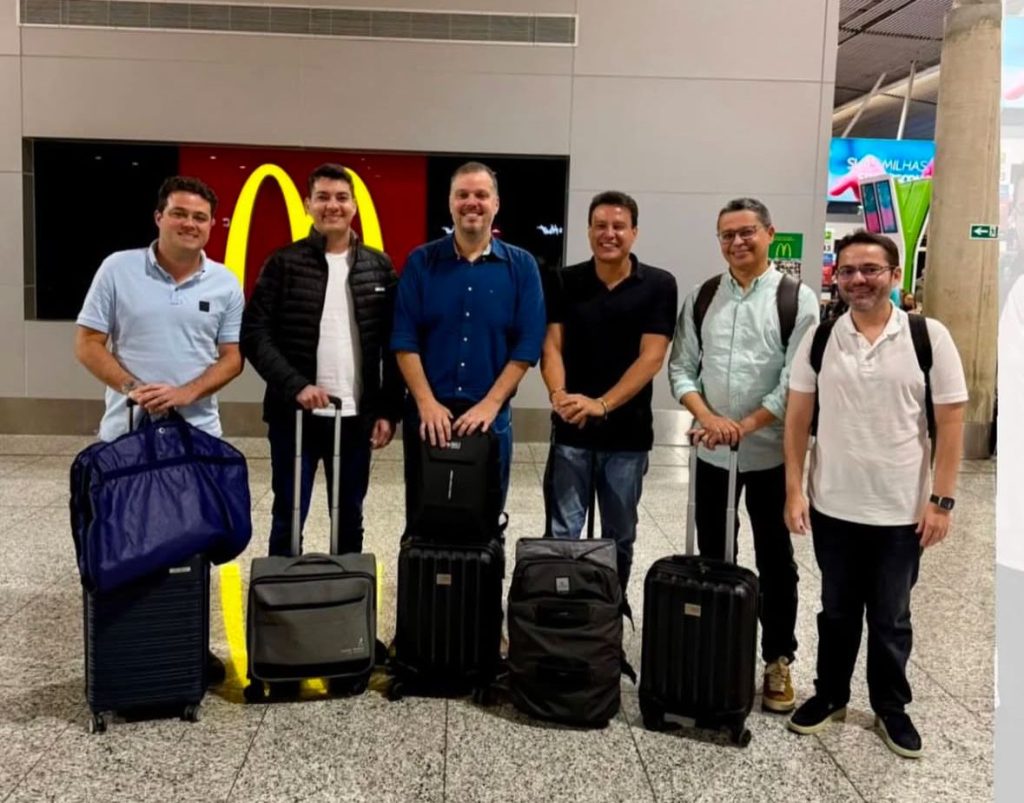 Irmão de Braide desembarca em Brasília ao lado de aliados do ex-governador Flávio Dino