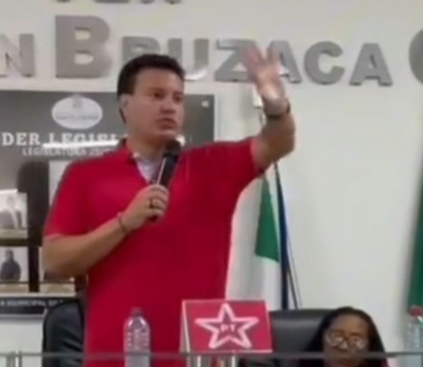 Felipe Camarão diz que seus concorrentes não tem foto com Lula