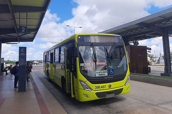 Empresa de ônibus volta a circular após acordo parcial em São Luís