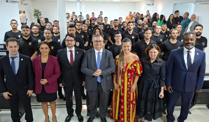 Ministro Flávio Dino participa de solenidade no Maranhão da Polícia Federal
