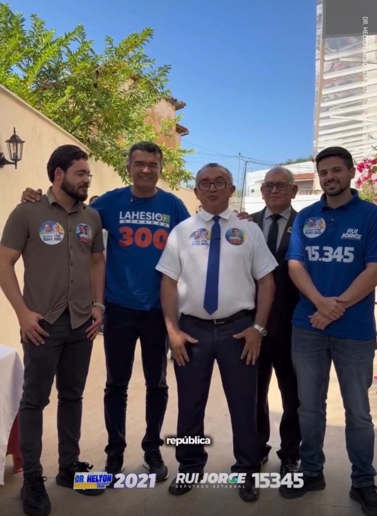 Rui Jorge e Lahesio Bonfim aparecem juntos ao lado de Dr. Helton em Caxias