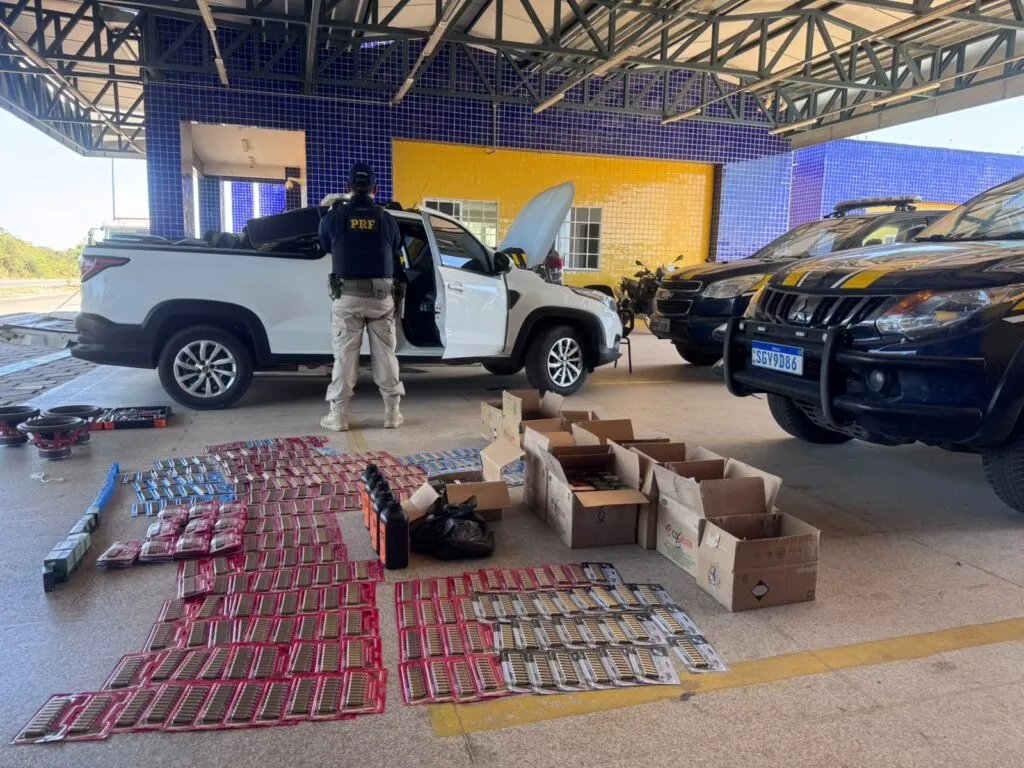 PRF apreende quase 7 mil munições na BR-226 em Barra do Corda e um homem acaba preso