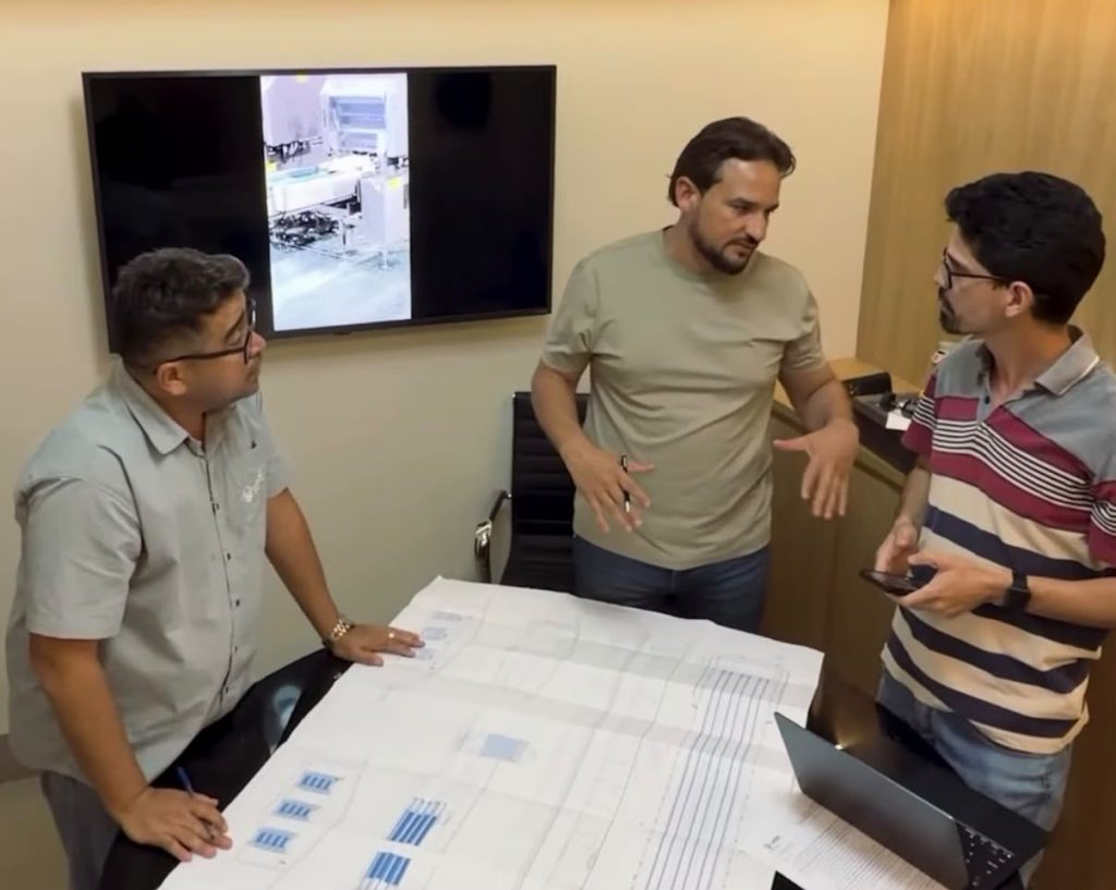 VÍDEO: Prefeito Itaires anuncia instalação de complexo de granja com investimento de R$ 50 milhões e previsão de mais de 300 empregos em Lajeado Novo