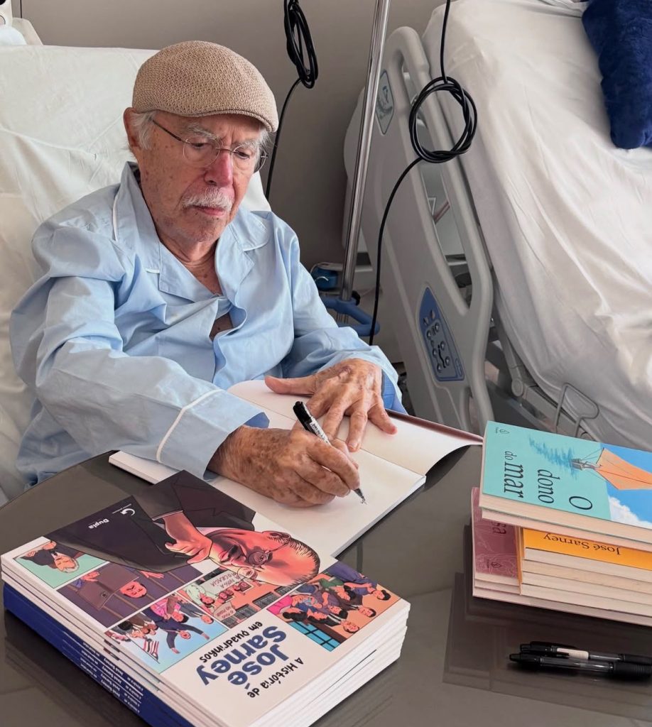 José Sarney recebe alta após cirurgia abdominal e nove dias de internação em São Luís